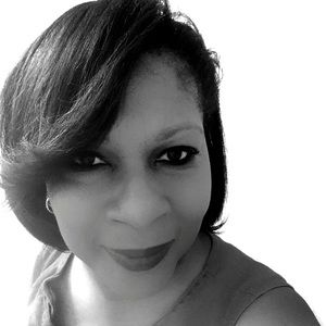 Meet your Posher, Rosalyn